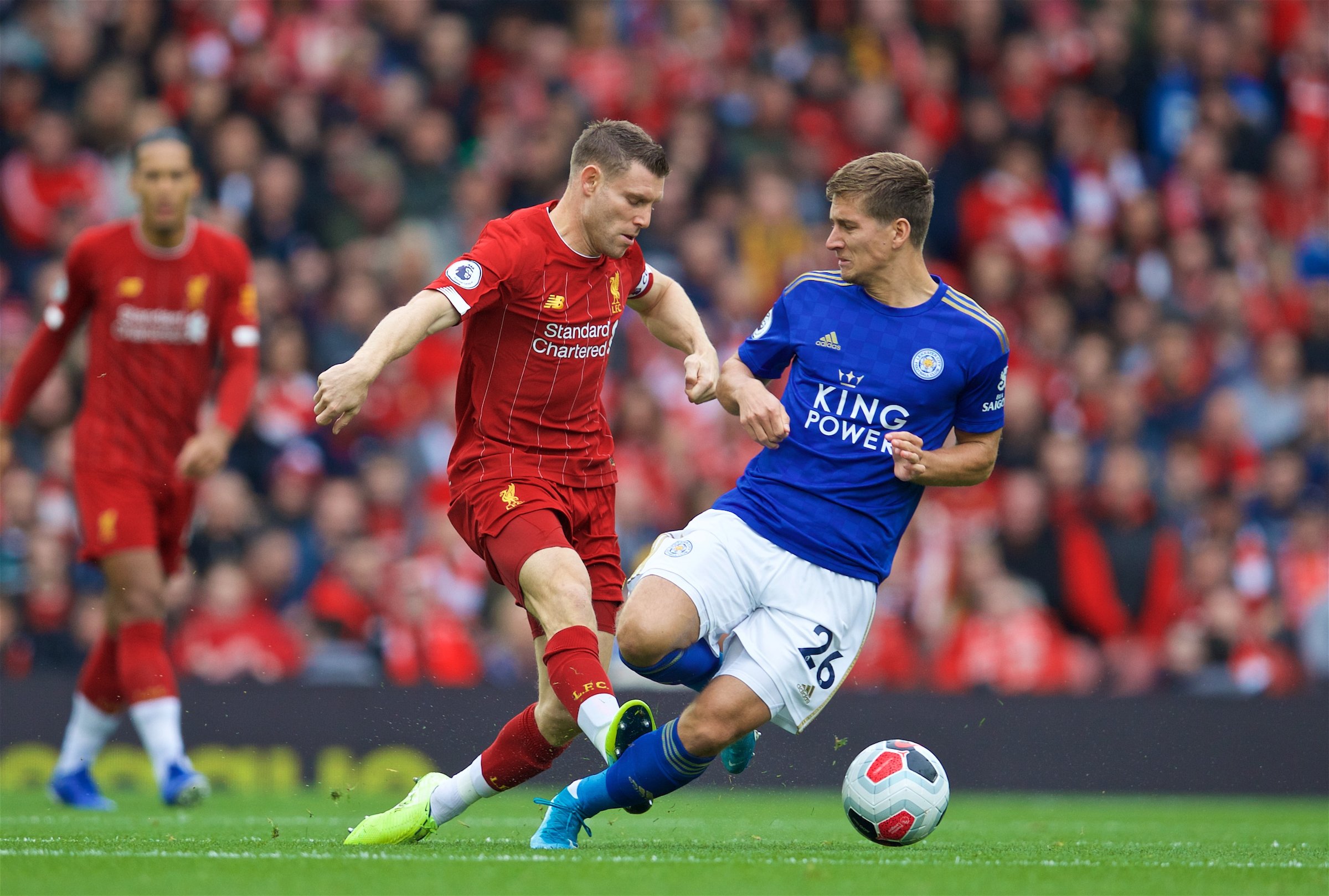 过与卫冕冠 过与卫冕冠